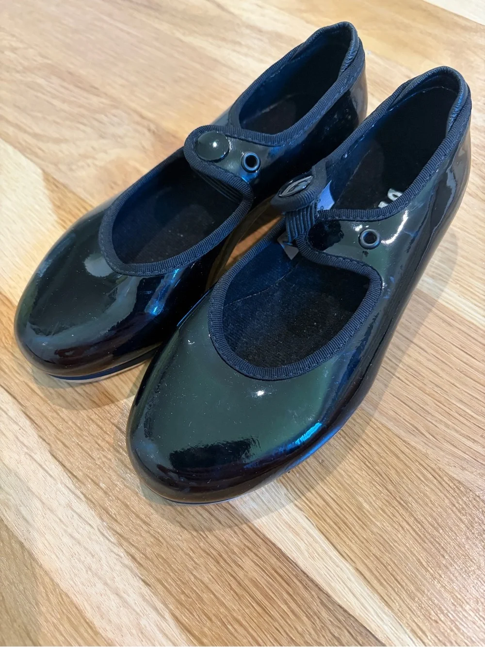 Girls Bloch Annie Tyette Tap Shoes Black Patent 9.5T